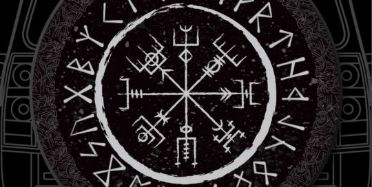 Vegvísir Viking compass design on custom tire cover for vehicles.